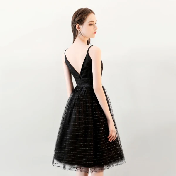 Modest / Simple Glitter Black Gold Homecoming Graduation Dresses 2018 A-Line / Princess Spaghetti Straps Backless Sleeveless Short Prom Dresses