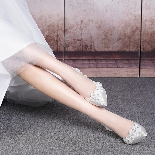 Luxury / Gorgeous White Wedding Shoes 2019 Leather Appliques Pearl Rhinestone 8 cm Stiletto Heels Pointed Toe Wedding Pumps