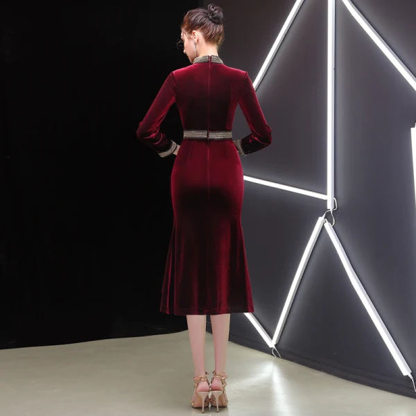 Élégant Bordeaux Robe De Soirée 2019 Encolure Dégagée Daim 3/4 Manches Thé Longueur Robe De Ceremonie
