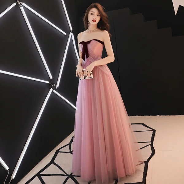 Elegant Blushing Pink Formal Dresses 2019 A-Line / Princess Strapless Bow Sleeveless Backless Floor-Length / Long Prom Dresses