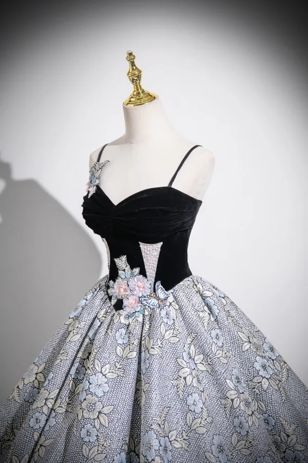 Unusual Black Beading Lace Flower Printing Prom Dresses 2025 Ball Gown Spaghetti Straps Sleeveless Backless Floor-Length / Long Formal Dresses