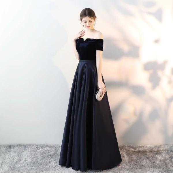 Modest / Simple Navy Blue Evening Dresses 2018 A-Line / Princess Suede Off-The-Shoulder Backless Sleeveless Floor-Length / Long Formal Dresses