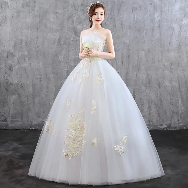 Affordable Ivory Wedding Dresses 2019 Ball Gown Strapless Lace Flower Sleeveless Backless Floor-Length / Long