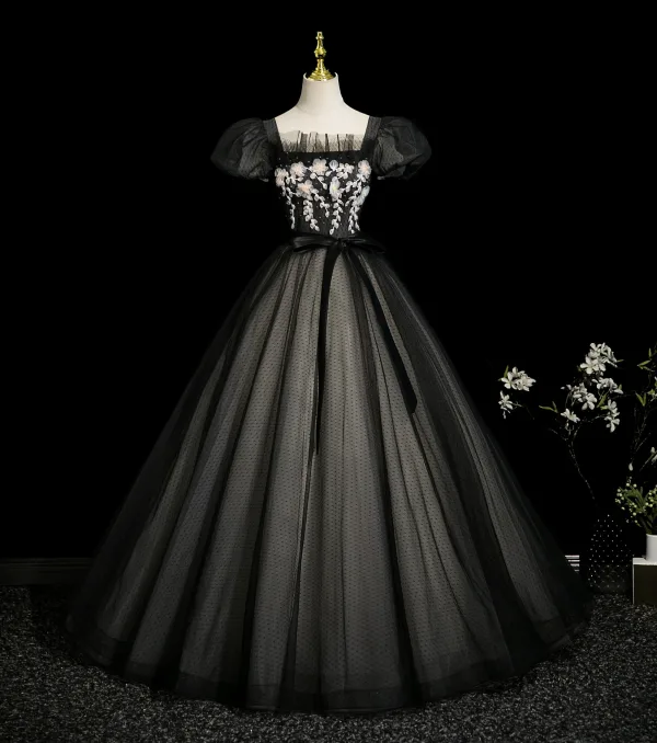 Élégant Noire Appliques Noeud Ceinture Robe De Bal 2025 Robe Boule Encolure Carrée Gonflée Manches Courtes Dos Nu Longue Robe De Ceremonie