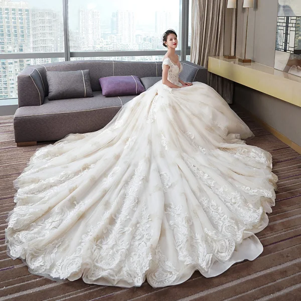 Luxury / Gorgeous Champagne Wedding Dresses 2019 A-Line / Princess V-Neck Beading Sequins Lace Flower Short Sleeve Backless Cathedral Train