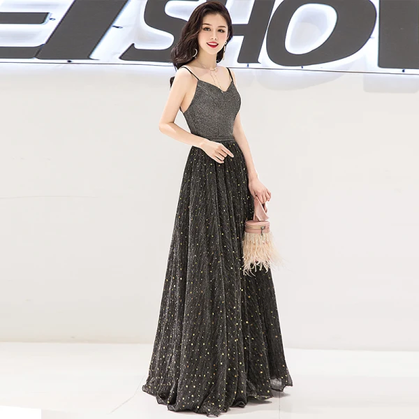 Charmant Noire Robe De Soirée 2019 Princesse Bretelles Spaghetti Étoile Paillettes Sans Manches Dos Nu Longue Robe De Ceremonie