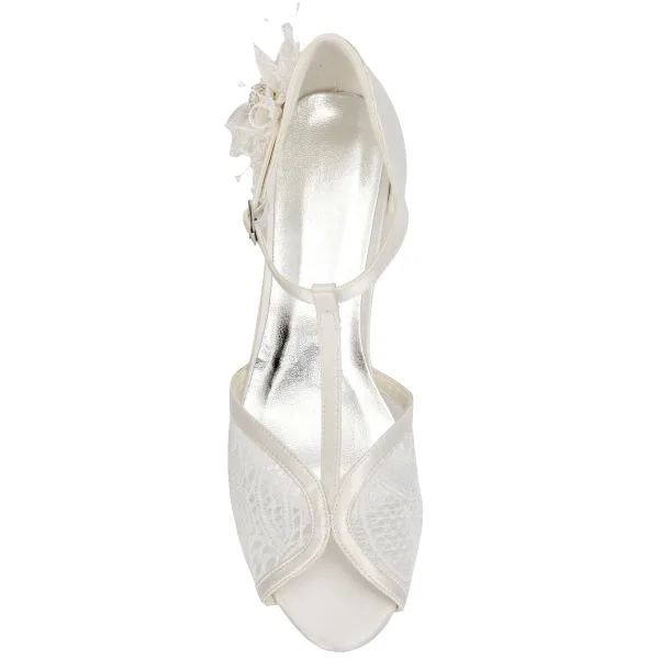 Elegante Ivory / Creme Perle Spitze Blumen Satin Brautschuhe 2021 3 cm Low Heel Stilettos Peeptoes Hochzeit Hochhackige