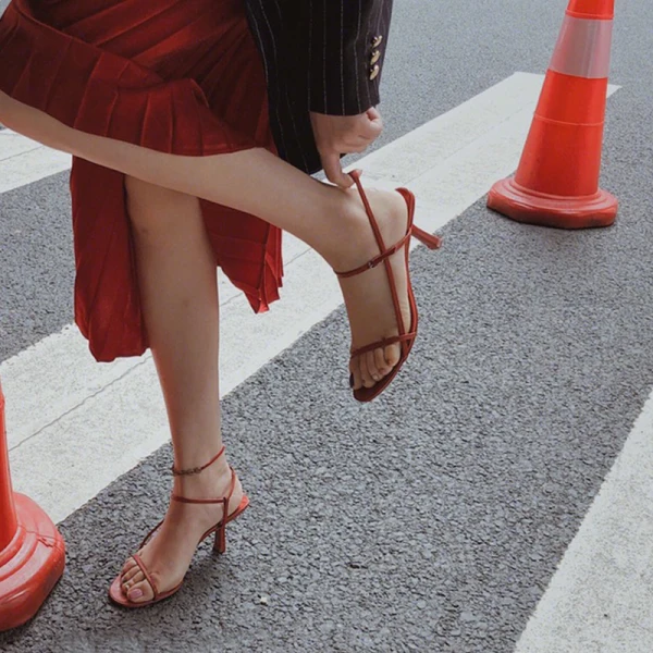 Modern / Fashion Modest / Simple Yellow Casual Womens Sandals 2019 Ankle Strap 6 cm Stiletto Heels Open / Peep Toe Sandals