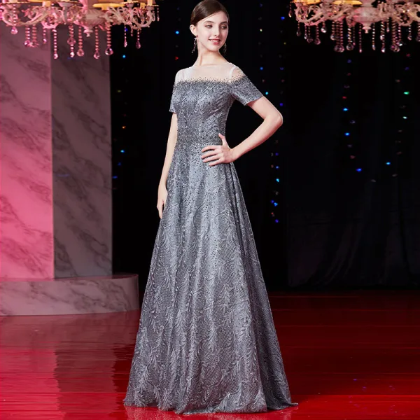 Luxury / Gorgeous Grey Evening Dresses  2019 A-Line / Princess Scoop Neck Beading Rhinestone Lace Flower Short Sleeve Floor-Length / Long Formal Dresses