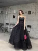 Stylowe / Modne Czarne Sukienki Wieczorowe 2019 Princessa Spaghetti Pasy Szarfa Cekiny Bez Rękawów Bez Pleców Długie Sukienki Wizytowe