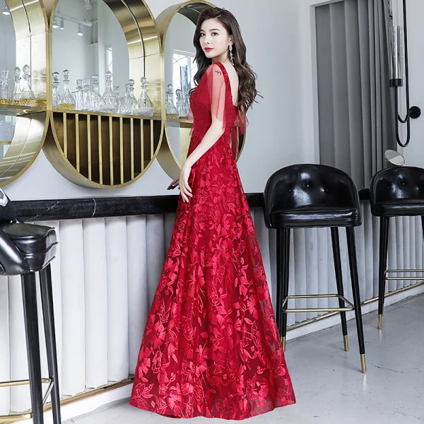 Chic / Beautiful Burgundy Evening Dresses 2019 A-Line / Princess V-Neck Beading Lace Flower Short Sleeve Backless Floor-Length / Long Formal Dresses