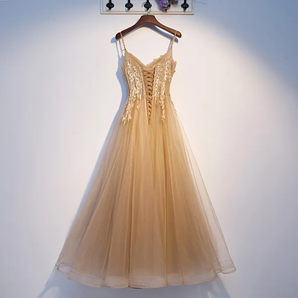 Élégant Champagne Robe De Soirée 2019 Princesse Bretelles Spaghetti Perlage Faux Diamant En Dentelle Fleur Sans Manches Dos Nu Longue Robe De Ceremonie