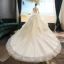 Luksus Champagne Brudekjoler 2019 Ballkjole Kjæreste Beading Paljetter Blonder Blomst Uten Ermer Ryggløse Gripende Ruffles Chapel Train