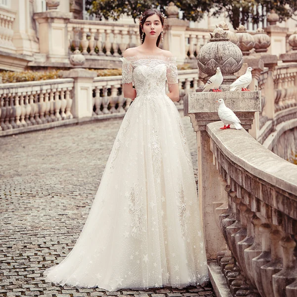 Chic / Beautiful Champagne Wedding Dresses 2019 A-Line / Princess Off-The-Shoulder Star Beading Lace Flower Short Sleeve Backless Floor-Length / Long