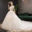Élégant Champagne Robe De Mariée 2019 Princesse De l'épaule Perle Paillettes En Dentelle Fleur Manches Courtes Chapel Train