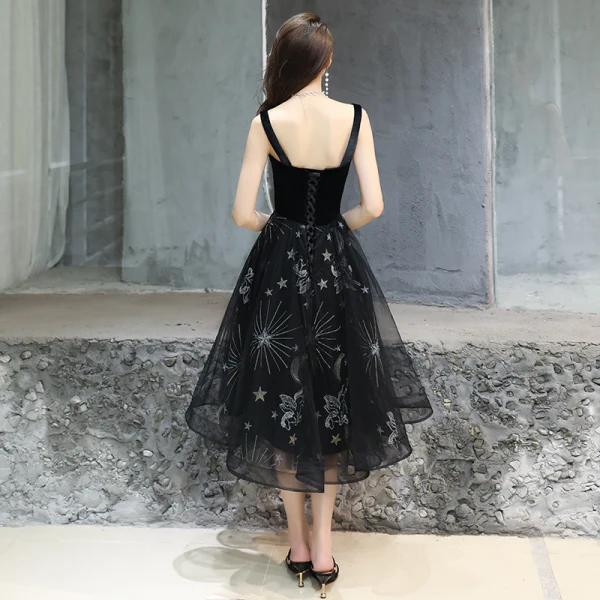 Modern / Fashion Black Homecoming Graduation Dresses 2019 A-Line / Princess Spaghetti Straps Lace Star Sleeveless Backless Tea-length Formal Dresses