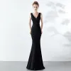 Chic / Beautiful Solid Color Burgundy Evening Dresses  2019 Trumpet / Mermaid V-Neck Beading Crystal Sleeveless Backless Floor-Length / Long Formal Dresses