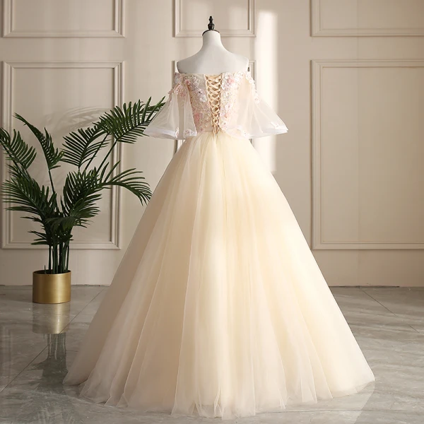Chic / Beautiful Champagne Prom Dresses 2019 A-Line / Princess Off-The-Shoulder Lace Flower Appliques Pearl Sequins 1/2 Sleeves Backless Floor-Length / Long Formal Dresses