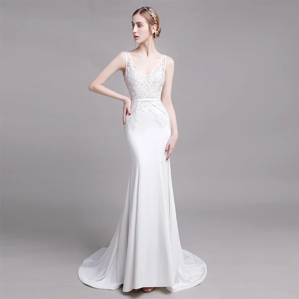 Chic / Beautiful White Wedding Dresses 2019 Trumpet / Mermaid V-Neck Lace Flower Sleeveless Backless Sweep Train