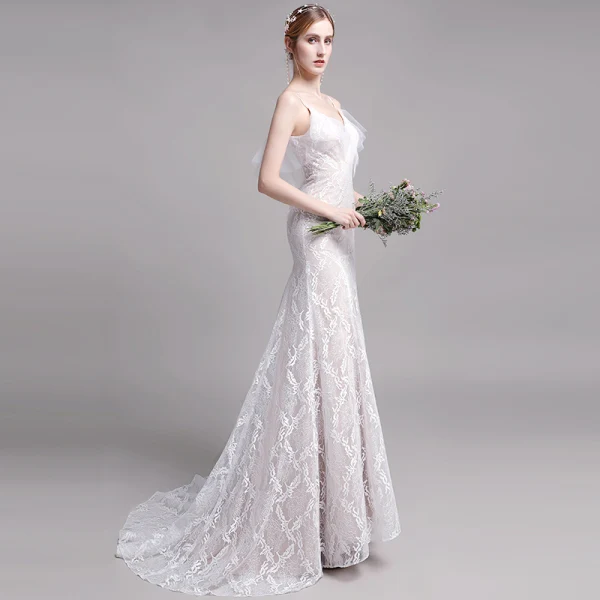 Charmant Champagne Plage Robe De Mariée 2019 Trompette / Sirène Bretelles Spaghetti En Dentelle Fleur Sans Manches Dos Nu Train De Balayage