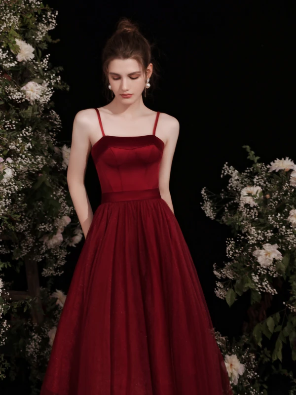Chic / Beautiful Burgundy Satin Prom Dresses 2021 A-Line / Princess Spaghetti Straps Sleeveless Backless Bow Floor-Length / Long Prom Formal Dresses