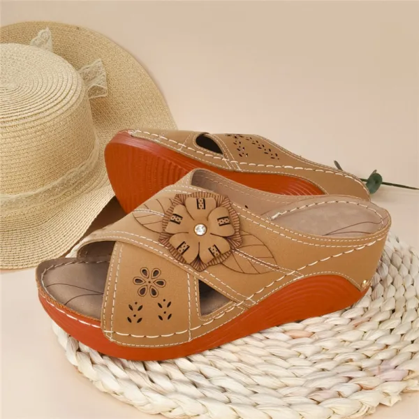 Confortable Noire Plage Désinvolte Été Fleur Sandales Femme 2021 6 cm Compensées Peep Toes / Bout Ouvert Sandales