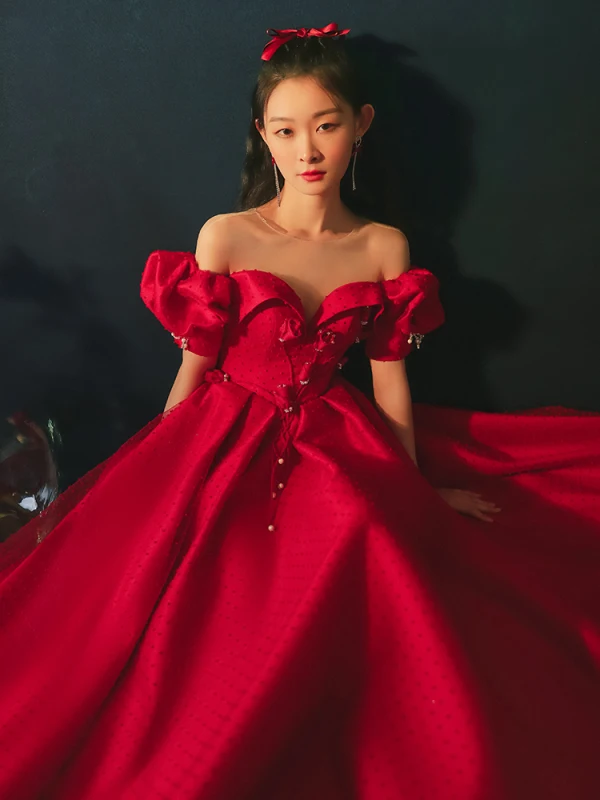 Chic / Beautiful Red Prom Dresses 2021 A-Line / Princess Off-The-Shoulder Beading Pearl Short Sleeve Backless Floor-Length / Long Prom Formal Dresses