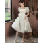 Vintage Ivory / Creme Satin Brautkleider / Hochzeitskleider 2021 A Linie Eckiger Ausschnitt Geschwollenes Kurze Ärmel Rückenfreies Wadenlang Hochzeit
