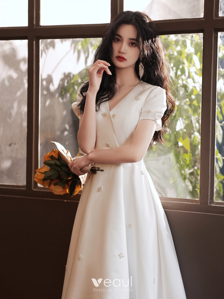 Cream dress for graduation new arrivals