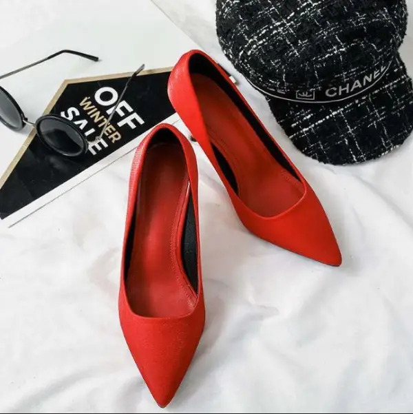 Affordable Office Beige Pumps 2019 7 cm Stiletto Heels Pointed Toe Pumps