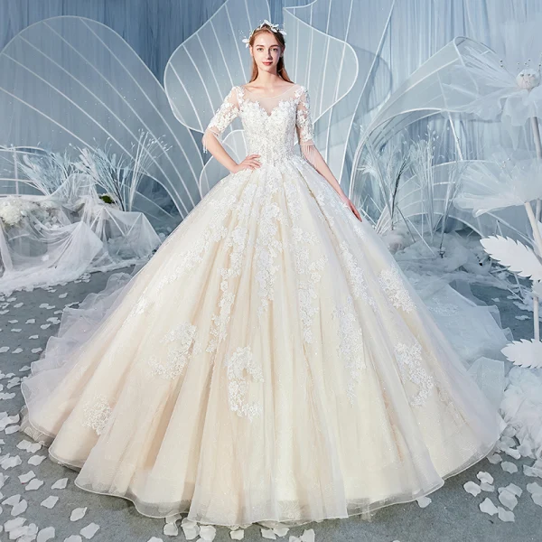 Chic / Belle Champagne Robe De Mariée 2019 Princesse Encolure Dégagée Perlage Gland Perle En Dentelle Fleur Appliques Faux Diamant 1/2 Manches Dos Nu Cathedral Train