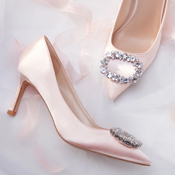 Classy Nude Wedding Shoes 2019 Leather Satin Rhinestone Bow 7 cm Stiletto Heels Pointed Toe Wedding Pumps