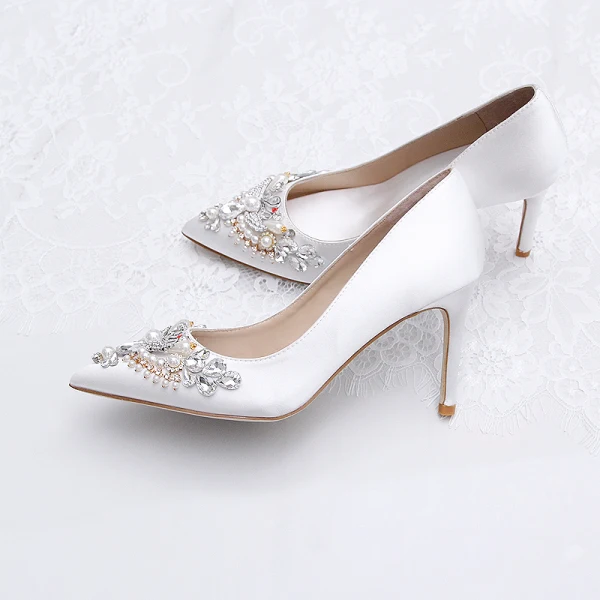 Charming Ivory Wedding Shoes 2019 Leather Satin Beading Pearl Rhinestone 9 cm Stiletto Heels Pointed Toe Wedding Pumps