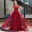 Haut de Gamme Bordeaux Robe De Soirée 2020 Princesse Encolure Dégagée Perlage Cristal Manches Courtes Train De Balayage Robe De Ceremonie