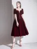 Eleganckie Burgund Sukienki Wieczorowe 2020 Princessa Zamszowe Kwadratowy Dekolt Kótkie Rękawy Bez Pleców Długość Herbaty Sukienki Wizytowe