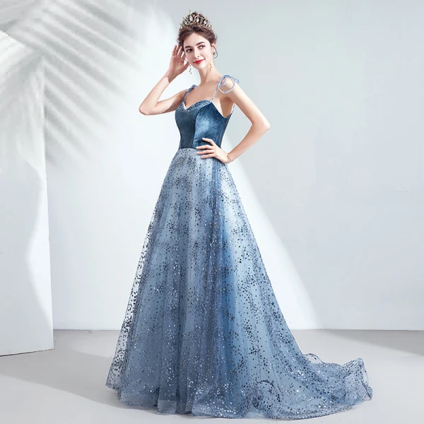 Charmant Océan Bleu Robe De Soirée 2020 Princesse Daim Bretelles Spaghetti Perlage Cristal Glitter Paillettes Sans Manches Dos Nu Tribunal Train Robe De Ceremonie