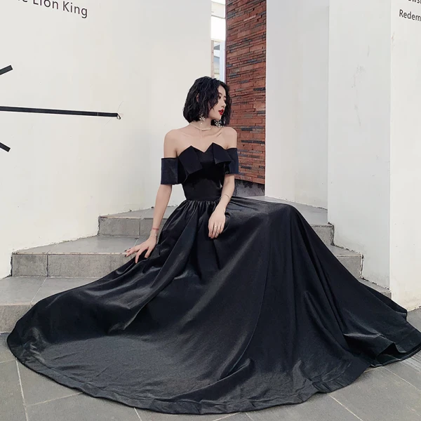 Elegant Black Evening Dresses 2020 A-Line / Princess Off-The-Shoulder Short Sleeve Backless Floor-Length / Long Formal Dresses