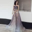 Charmant Violett Glanz Abendkleider 2020 A Linie Bandeau Perlenstickerei Pailletten Spitze Blumen Ärmellos Rückenfreies Sweep / Pinsel Zug Festliche Kleider