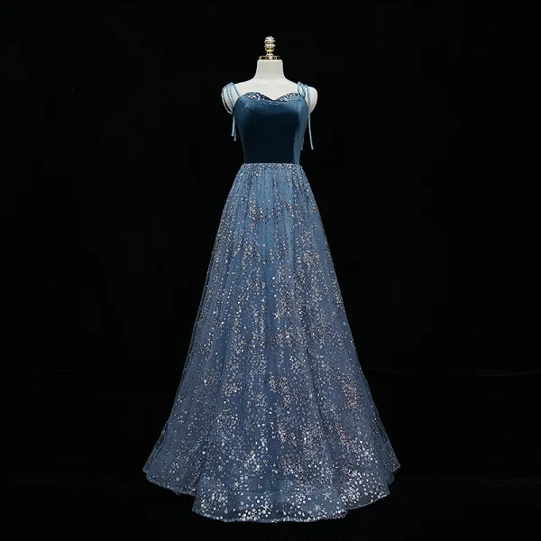 Scintillantes Bleu D'encre Robe De Soirée 2020 Princesse Bretelles Spaghetti Paillettes Sans Manches Dos Nu Longue Robe De Ceremonie