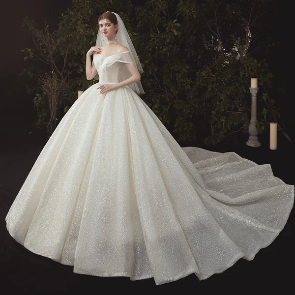 High End Ivory / Creme Glanz Brautkleider / Hochzeitskleider 2020 Ballkleid Off Shoulder Pailletten Kurze Ärmel Rückenfreies Kathedrale Schleppe