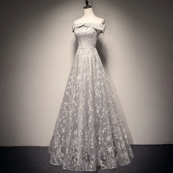 Chic / Beautiful Grey Prom Dresses 2018 A-Line / Princess Star Beading Off-The-Shoulder Backless Sleeveless Floor-Length / Long Formal Dresses