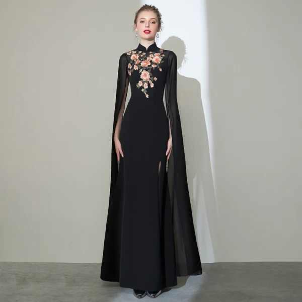 Style Chinois Noire Robe De Soirée 2020 Trompette / Sirène Col Haut Appliques En Dentelle Manches Courtes Fendue devant Longue Robe De Ceremonie
