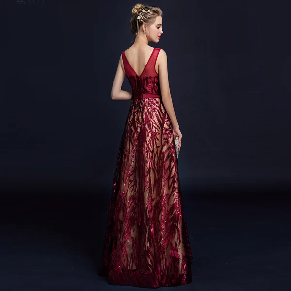 Chic / Beautiful Burgundy Evening Dresses 2018 A-Line / Princess Lace Flower Sequins Sash Scoop Neck Backless Sleeveless Floor-Length / Long Formal Dresses