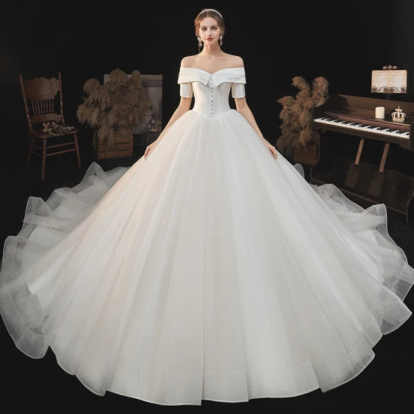 Schlicht Elegante Ivory / Creme Brautkleider / Hochzeitskleider 2021 A Linie Off Shoulder Kurze Ärmel Rückenfreies Königliche Schleppe Hochzeit