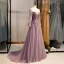 Élégant Lilas Robe De Bal 2020 Princesse Encolure Dégagée Perlage En Dentelle Cristal Manches Longues Dos Nu Train De Balayage Robe De Ceremonie