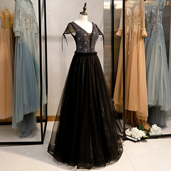 Elegante Schwarz Ballkleider 2020 A Linie V-Ausschnitt Perlenstickerei Ärmel Rückenfreies Lange Festliche Kleider