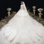 Élégant Ivoire Robe De Mariée 2020 Robe Boule Col v profond Perlage Paillettes Perle Faux Diamant En Dentelle Fleur 3/4 Manches Dos Nu Cathedral Train