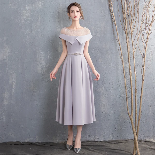 Chic / Beautiful Grey Homecoming Graduation Dresses 2018 A-Line / Princess Rhinestone Sash Scoop Neck Short Sleeve Tea-length Formal Dresses