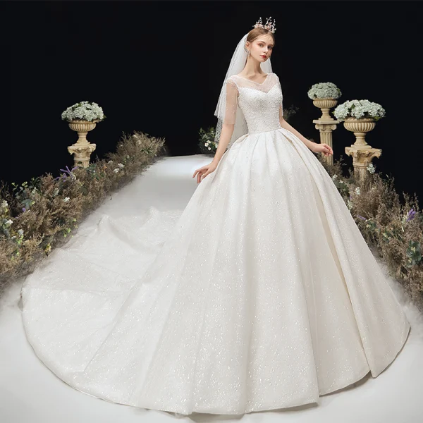 Luxe Glitter Ivoire Robe De Mariée 2020 Robe Boule V-Cou Perlage Cristal Paillettes Manches Courtes Dos Nu Royal Train