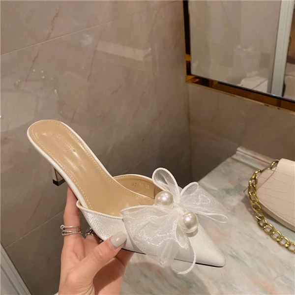 Fashion Black Street Wear Womens Sandals 2021 Pearl Bow 7 cm Stiletto Heels Pointed Toe Slipper & Flip flops High Heels